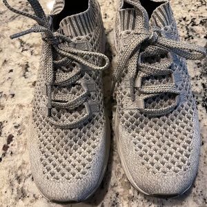 NoBull men’s runners